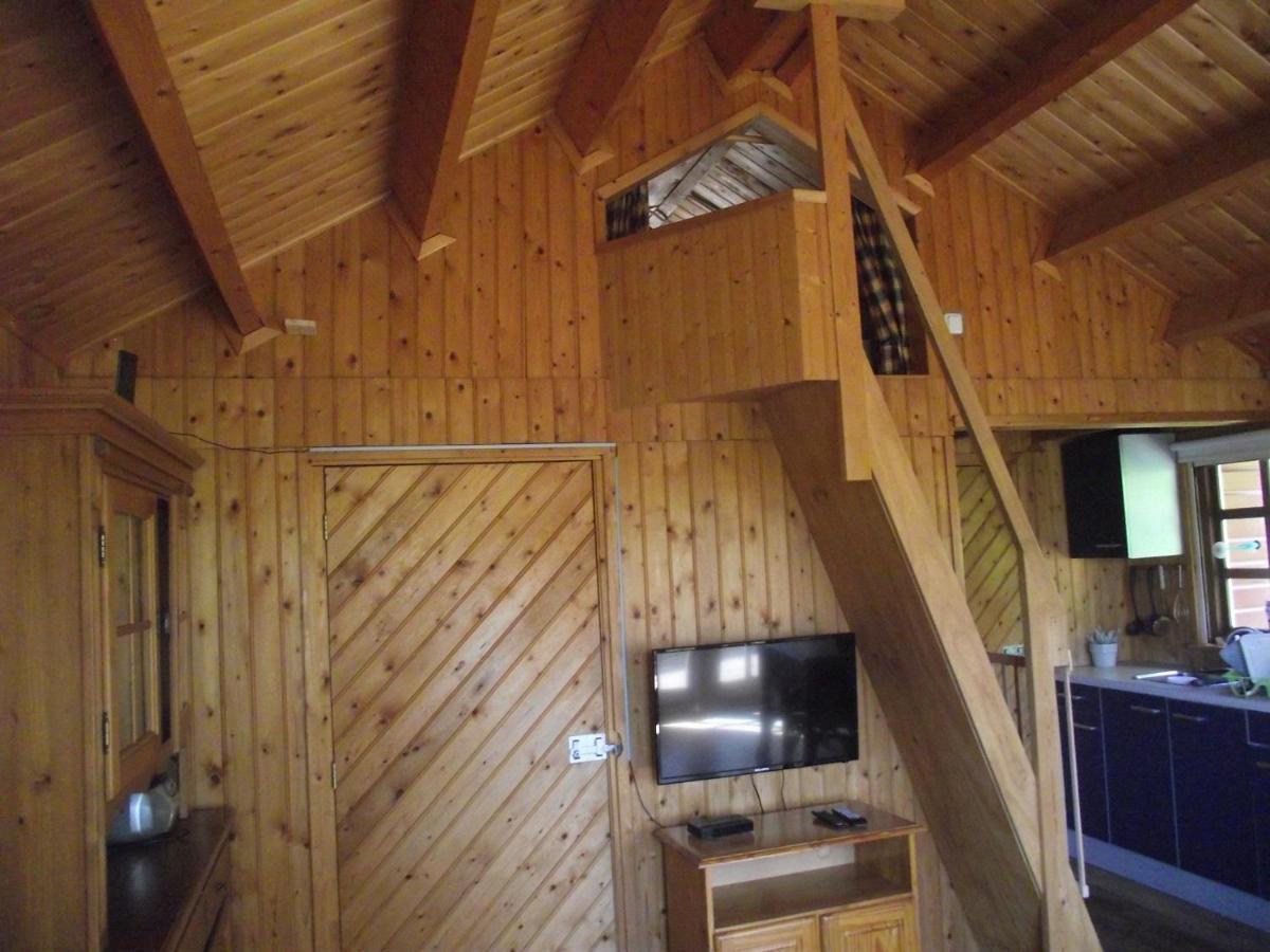 Vakantiehuisjes Landgoed Sonneborghe Kollumerzwaag Екстериор снимка