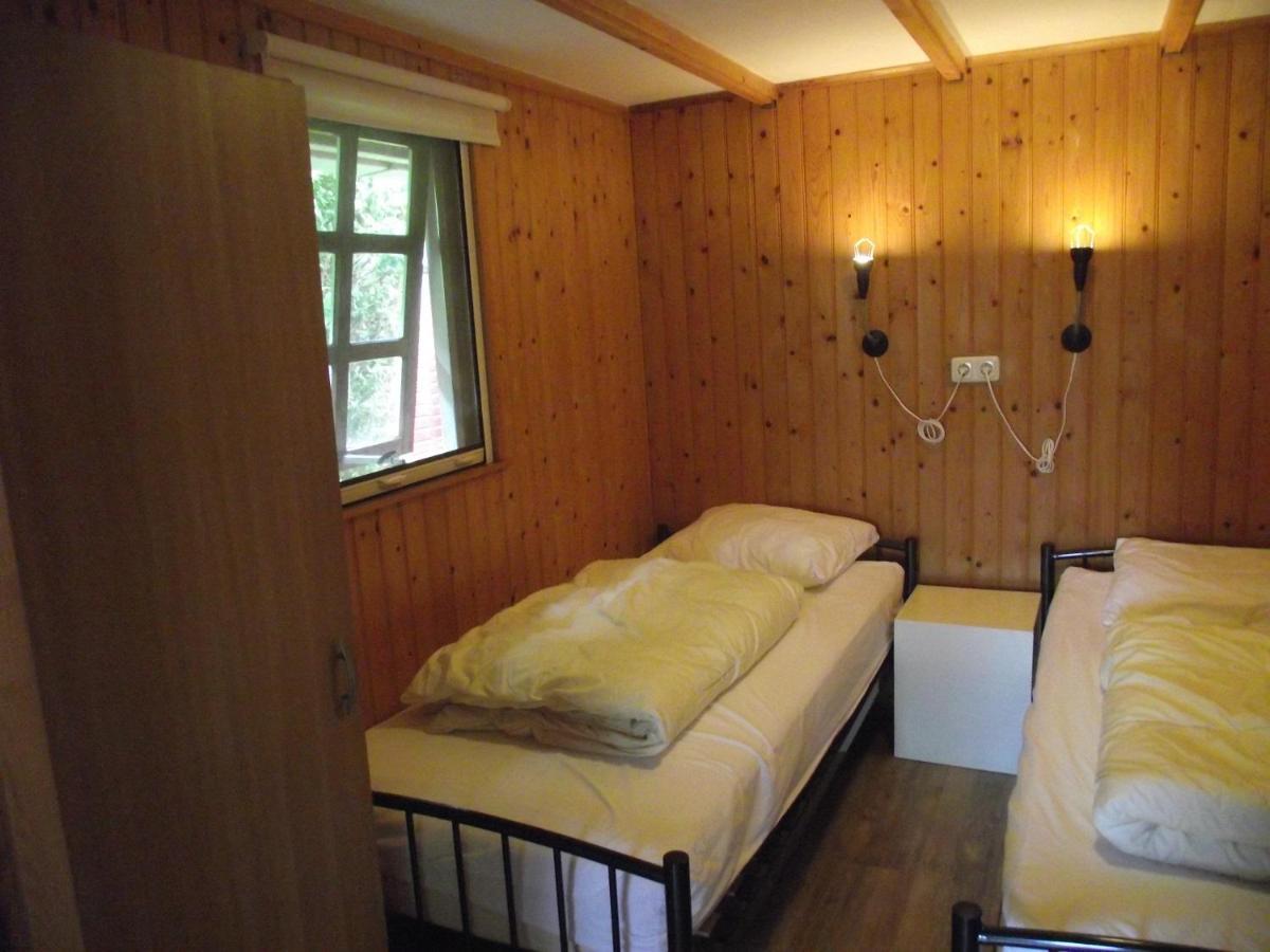 Vakantiehuisjes Landgoed Sonneborghe Kollumerzwaag Екстериор снимка
