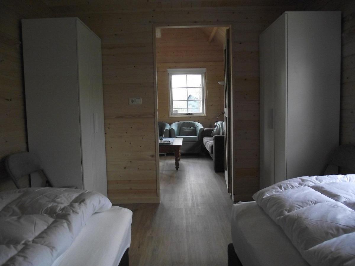 Vakantiehuisjes Landgoed Sonneborghe Kollumerzwaag Екстериор снимка